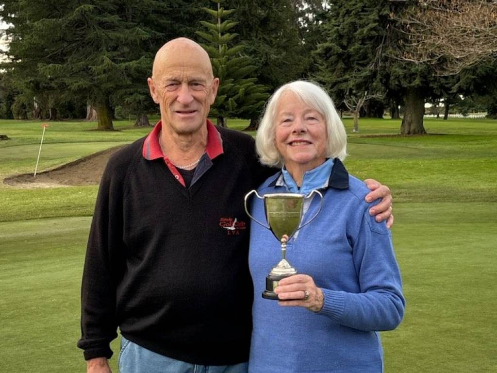 Winners of the 2025 Thorp Cup, Jane & Strachan Adams (22 June '25)