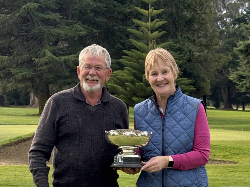 Du Maurier Rosebowl winners, Sally Jones & Bernard Walsh 25 May '25