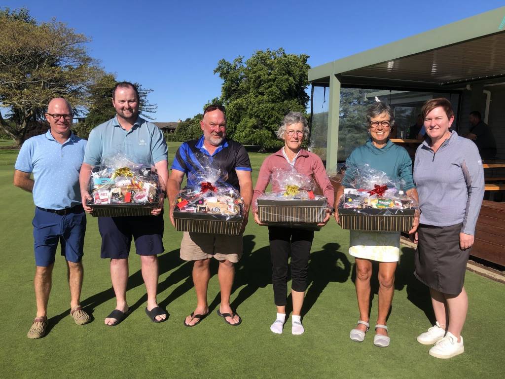 New World Open Winners and sponsors (L to R) Simon Hollyer New World, Paul Silke 1st Mens Gross, Stu Price 1st Mens Nett,  Jocelyn Thomson 1st Ladies Gross, Jenny Gaudion 1st Ladies Nett, Nicola Hollyer New World 15 Nov '25