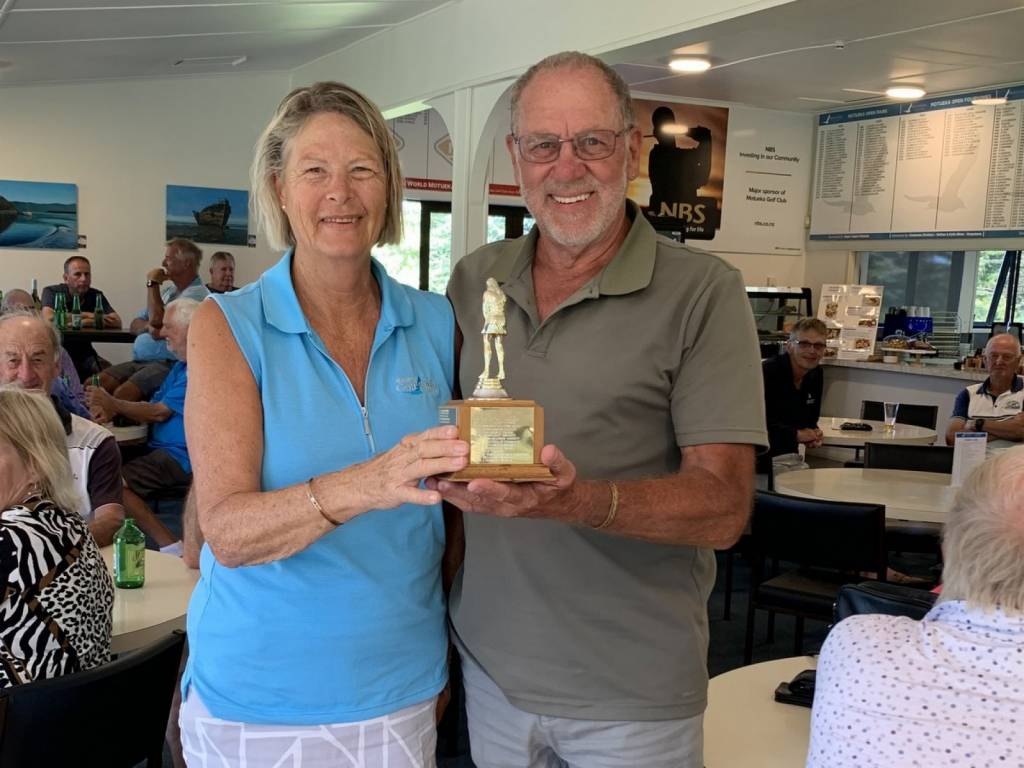 Winners of the Opening Day Christine Ross Trophy Sandy Lepine & Peter Neil 7 Jan '26