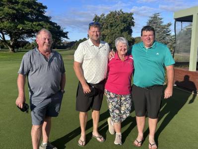 Open Foursomes Winners and Sponsors Representative