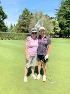 Ladies 2025 Shootout Winner Jenny Van Heerden & Runner Up Jan Dobbie